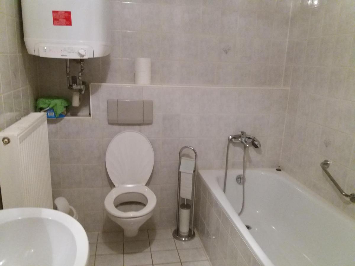 Zur Traube Hotel Hohenstadt  Luaran gambar